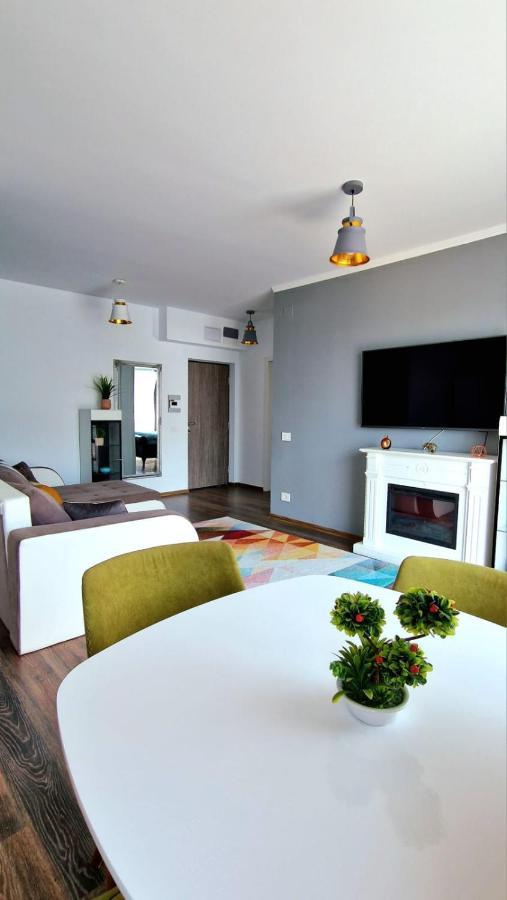 Cozy Apartment Prima Residence Oradea Eksteriør bilde